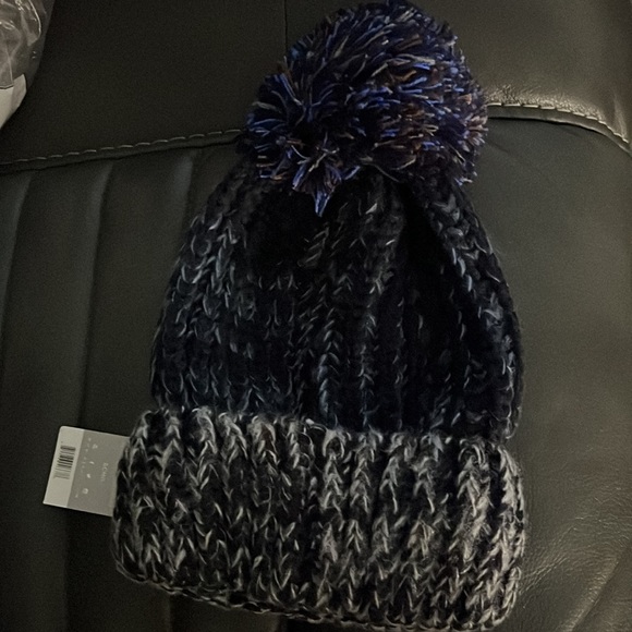 Very comfortable beanie - Picture 2 of 2